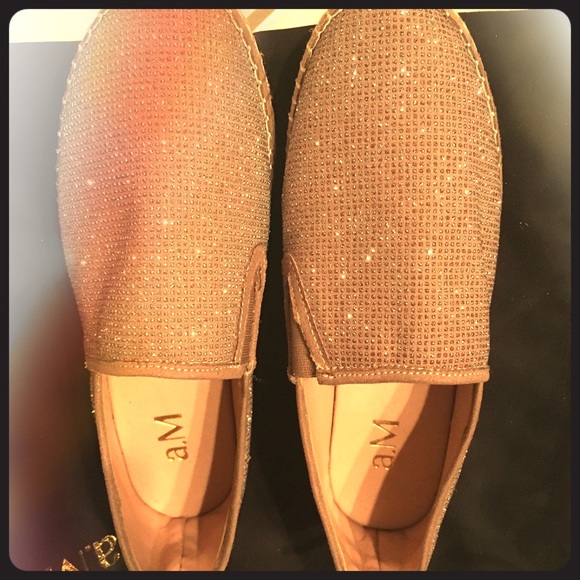 Brand new shoes. - Picture 1 of 1